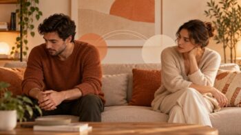 Avoidant Attachment in Relationships: Signs, Triggers & How It Affects Connection